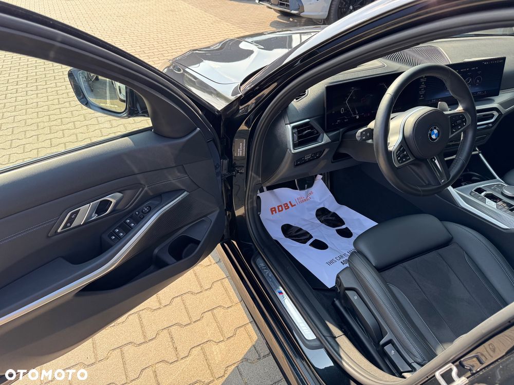 BMW Seria 3 320d xDrive M Sport sport - 10