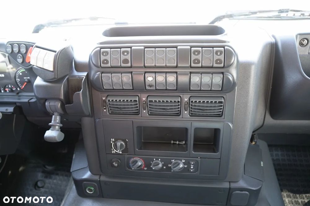 Iveco TRAKKER 450 / 6X4 / WYWROTKA / HYDROKLAPA / HYDROBURTA / BORDMATIC / CZOŁOWNICA / EURO 5 / - 28