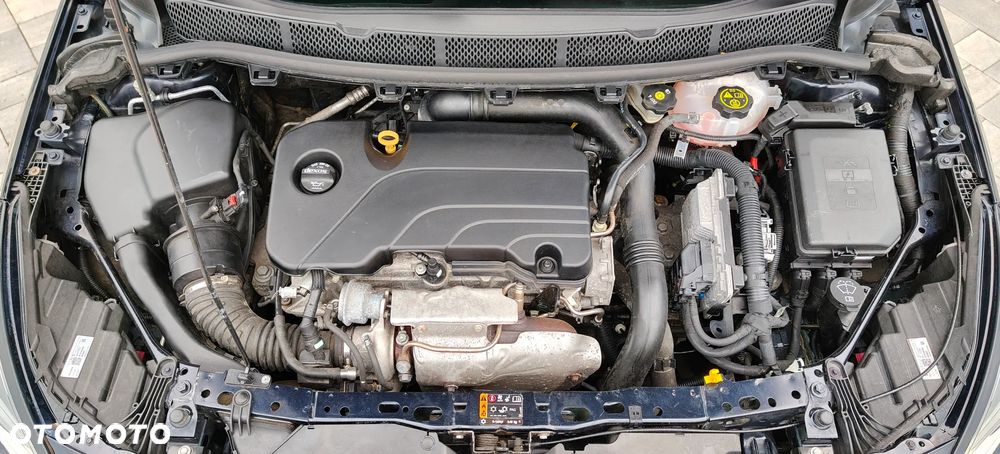 Opel Astra 1.4 Turbo Innovation - 39