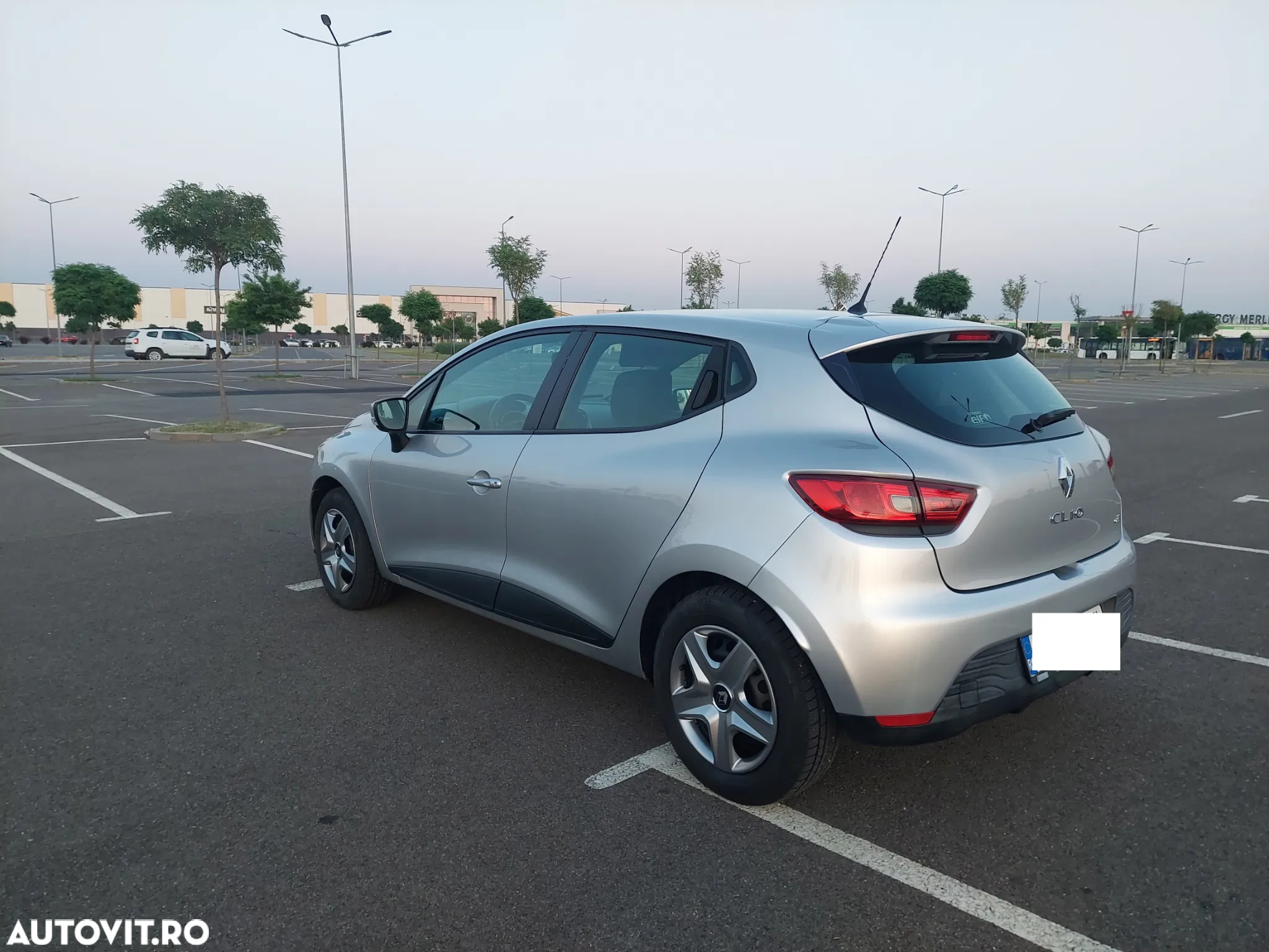 Renault Clio IV 1.5 dCi 75 Dynamique - 5