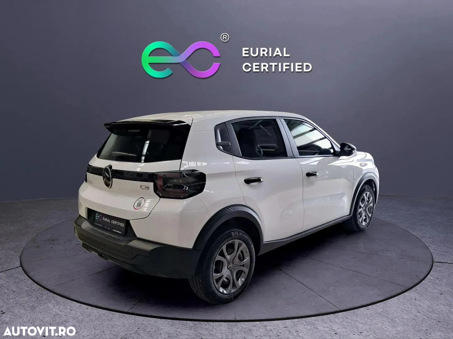 Citroën C3 1.2 PureTech 100 S&S BVM6 YOU! - 3