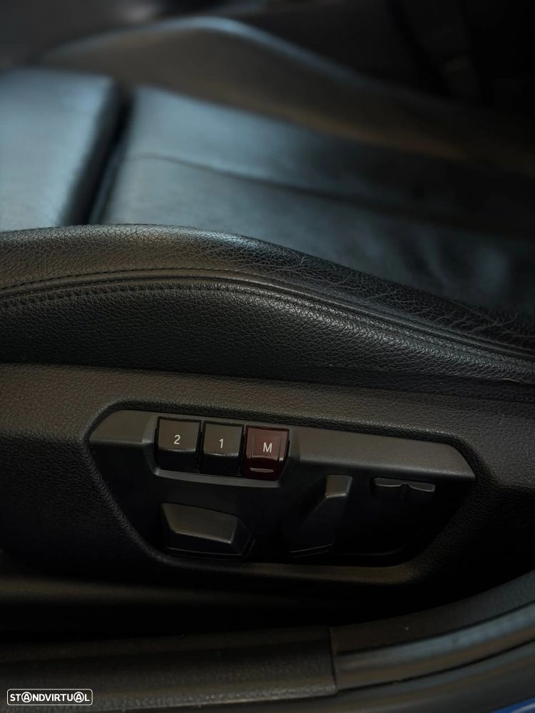 BMW 125 dA Pack M - 26