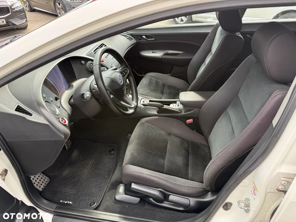 Honda Civic 1.8i-VTEC Sport - 11