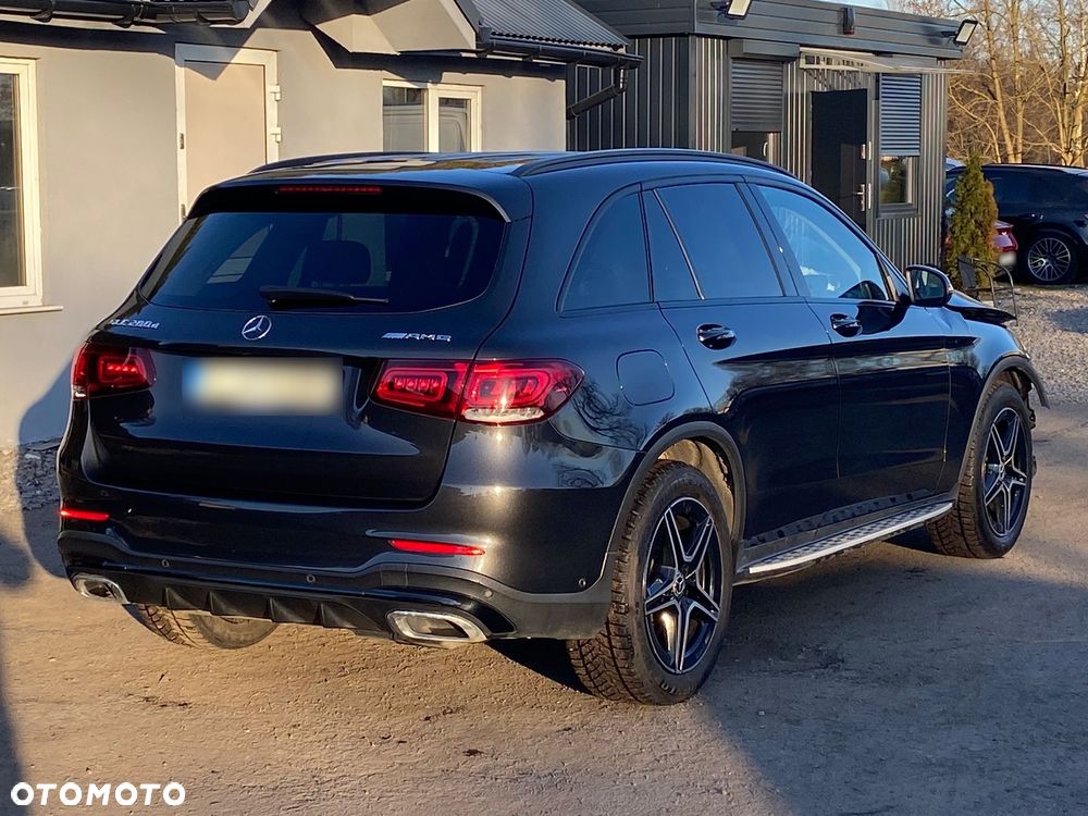 Mercedes-Benz GLC - 1