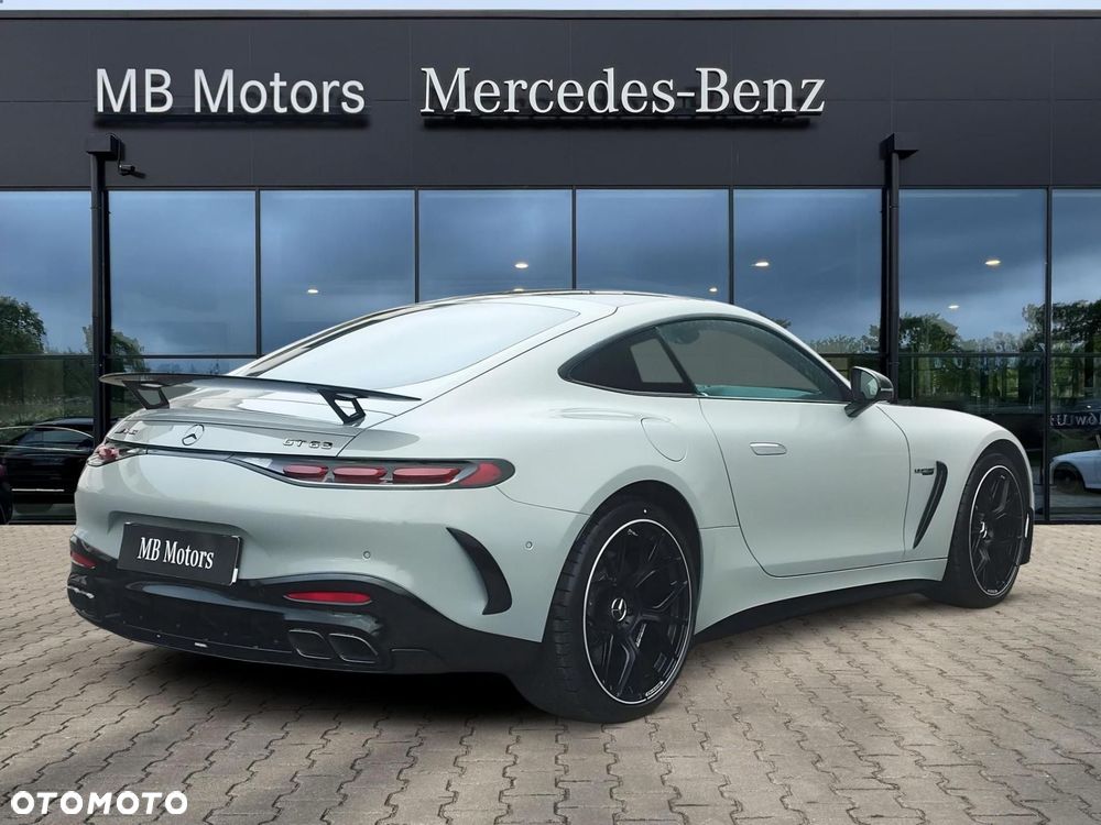 Mercedes-Benz AMG GT - 7