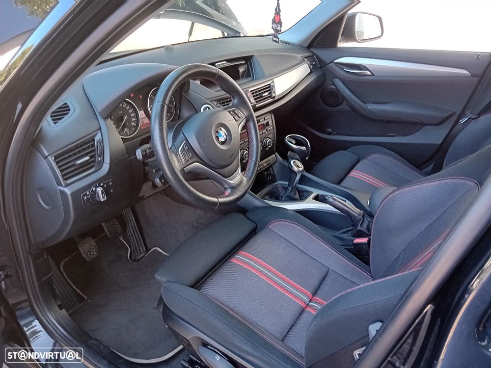 BMW X1 16 d sDrive Line Sport - 13