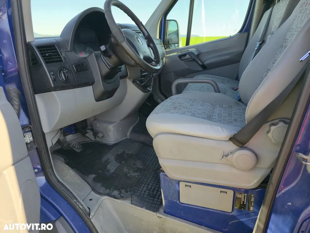 Volkswagen Crafter - 11