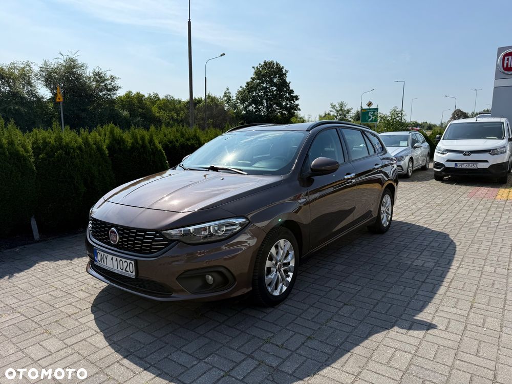 Fiat Tipo 1.4 T-Jet 16v Lounge EU6d - 5