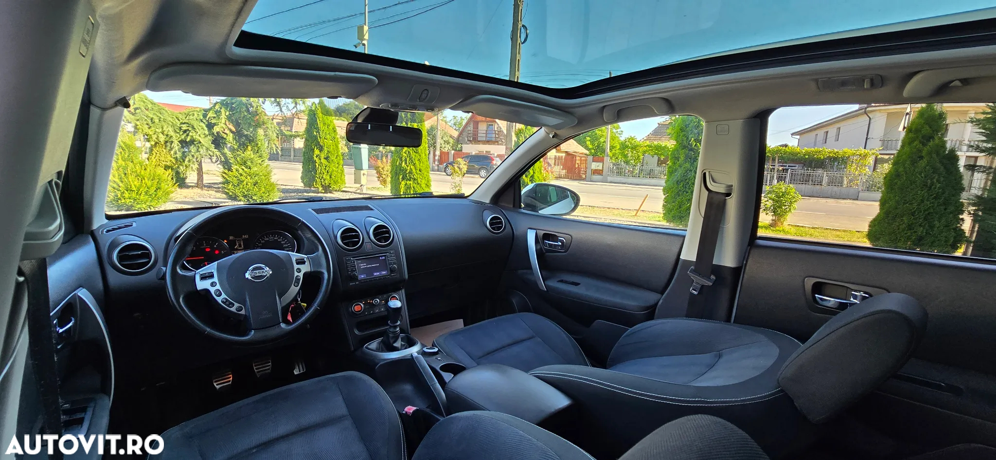 Nissan Qashqai 2.0 dCi DPF 4x4 tekna - 7