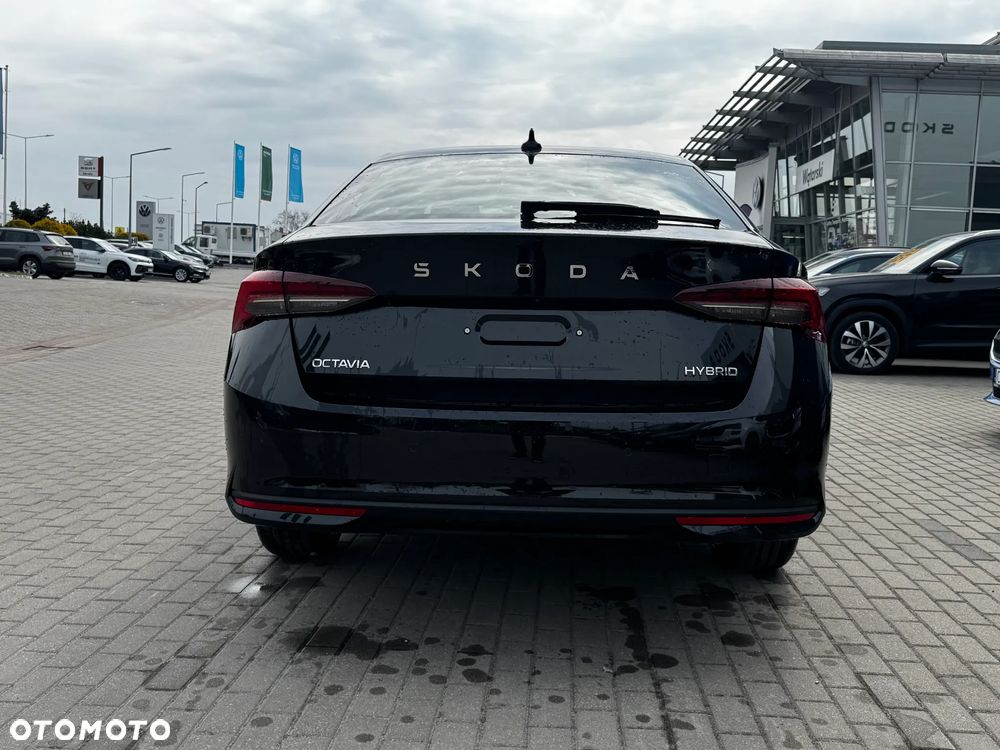 Skoda Octavia 1.5 TSI mHEV Drive Selection DSG - 9