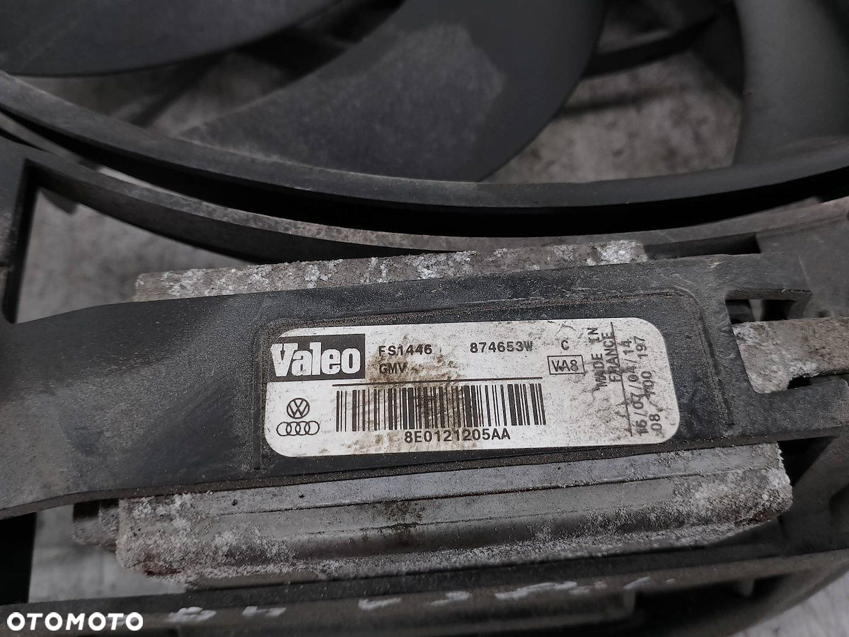 WENTYLATOR CHŁODNICY Z MODUŁEM AUDI A4 B6 8E0121205AA 1.9 TDI 130KM - 2