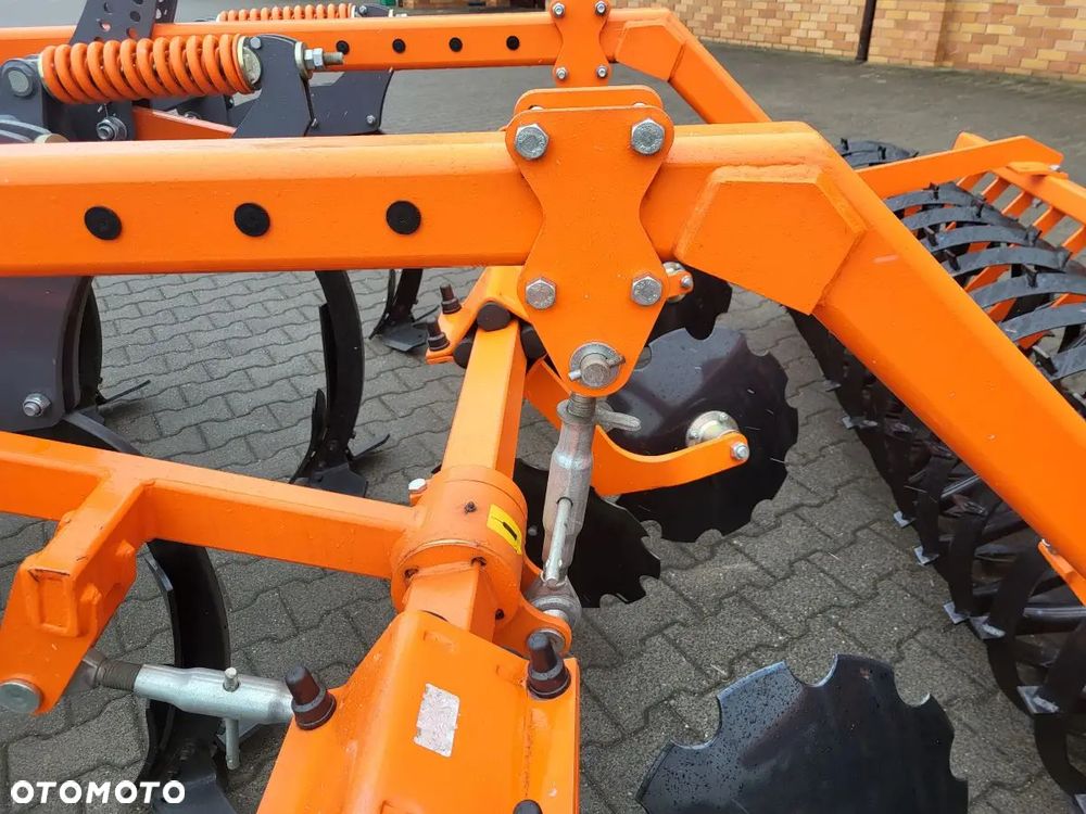 Mandam Kultywator dłutowy MANDAM SPEC 3,0 HD - 15