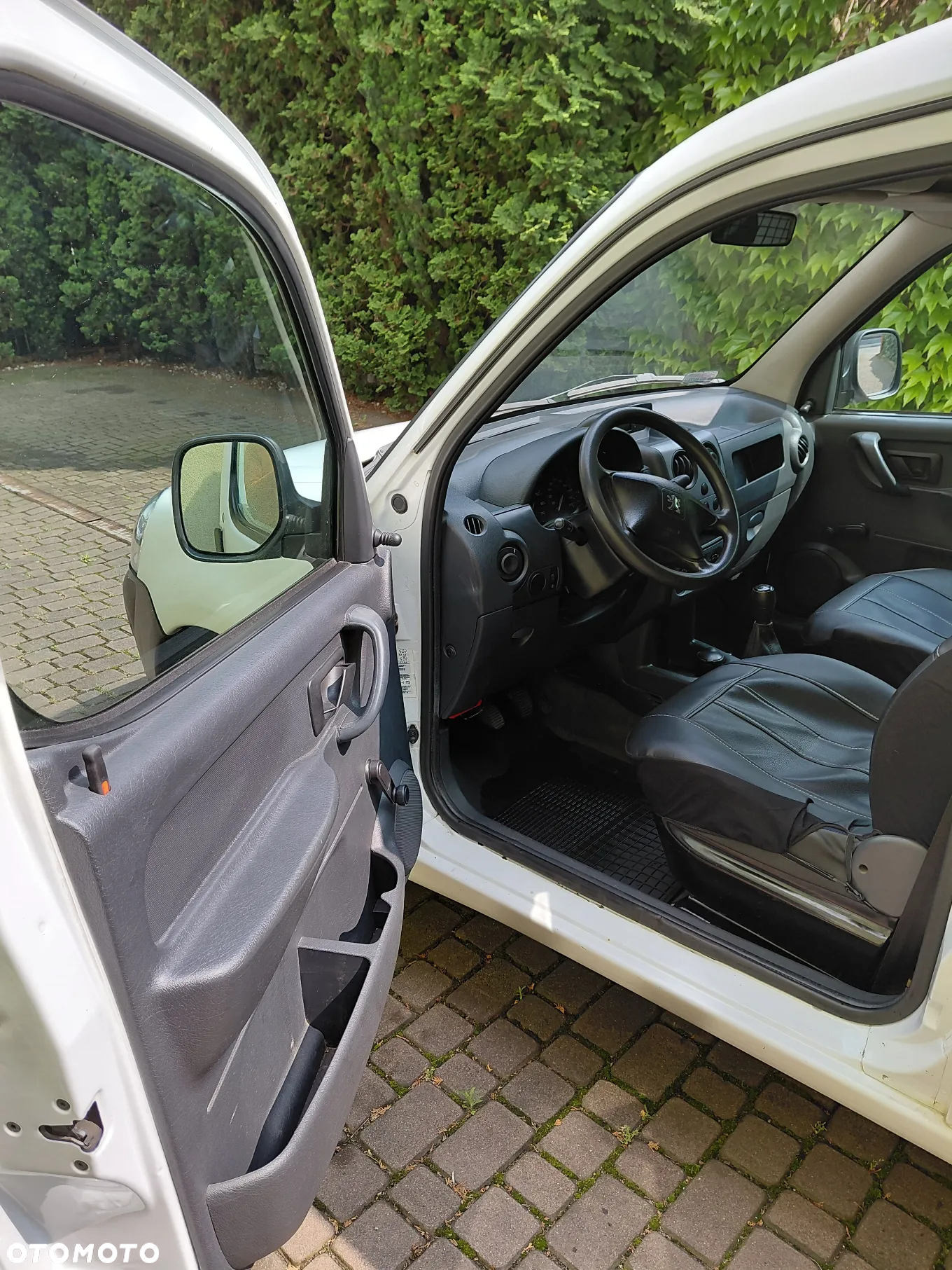 Peugeot Partner - 8