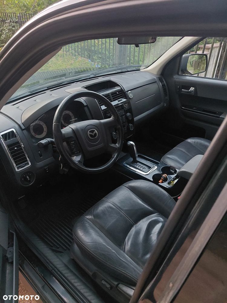 Mazda Tribute - 16