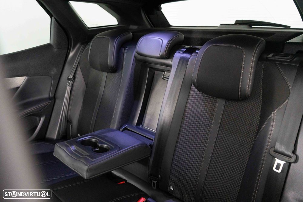 Peugeot 3008 1.6 Hybrid4 GT e-EAT8 - 10