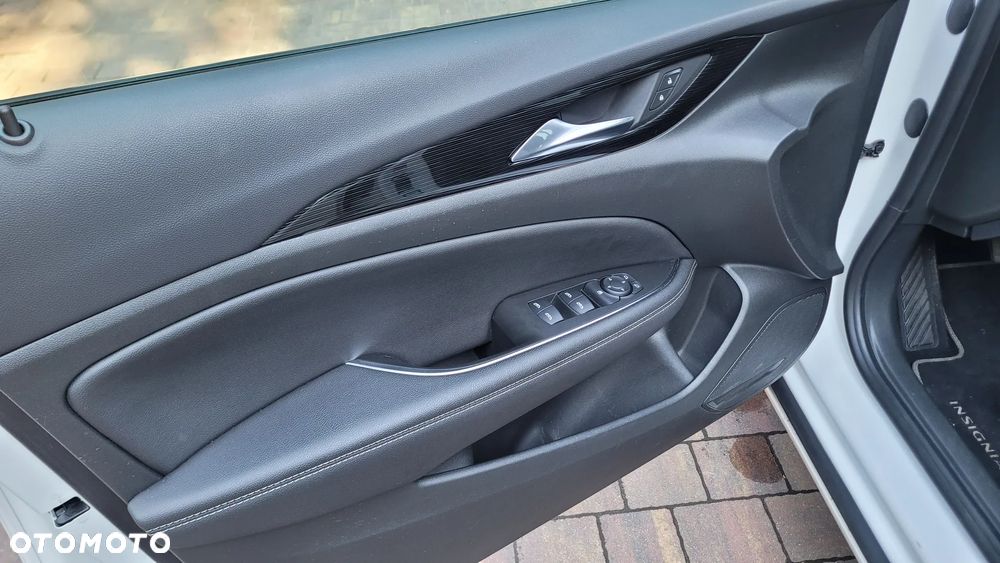 Opel Insignia 1.6 Edition - 26