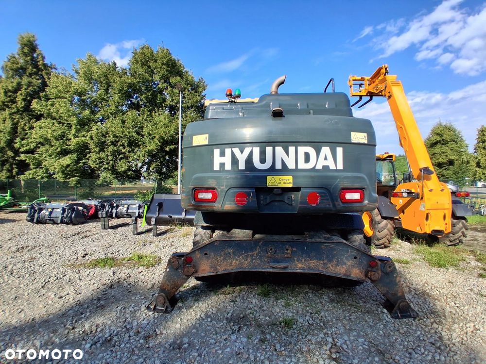 Hyundai HW140 - 4