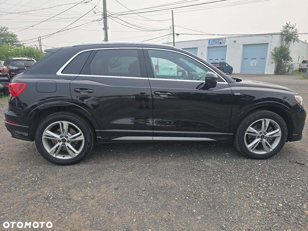 Audi Q3 45 TFSI Quattro S tronic S line - 4