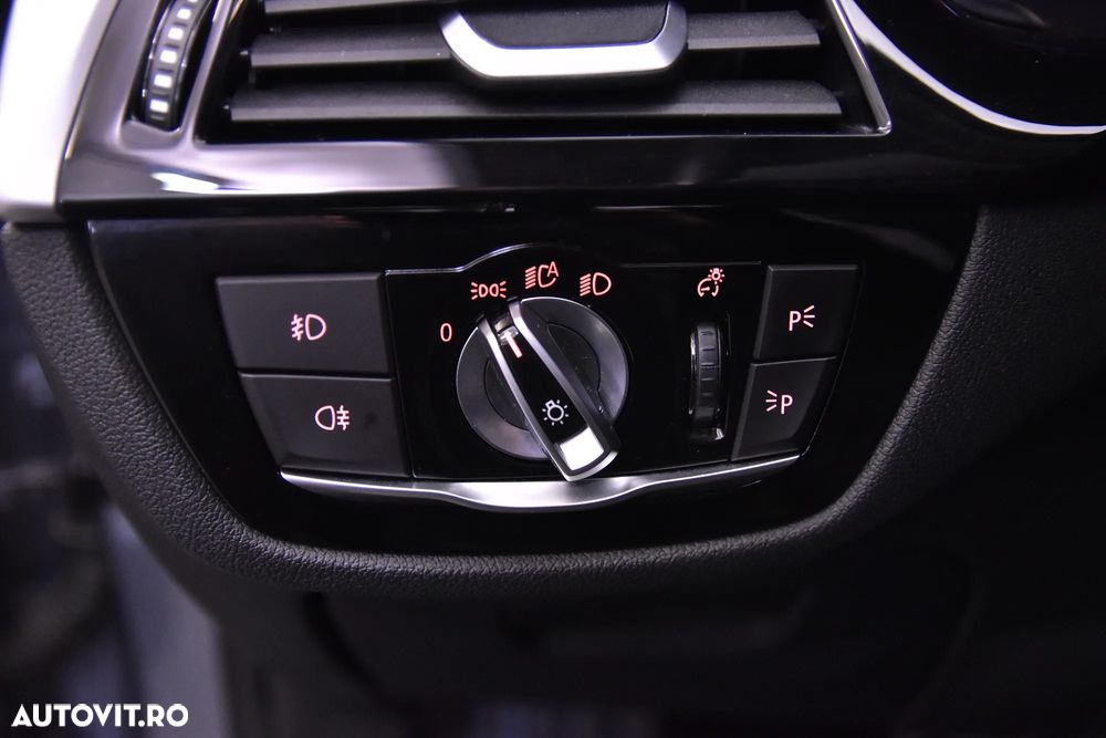 BMW Seria 5 525d Touring Aut. - 15