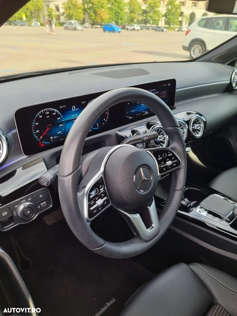 Mercedes-Benz A - 11