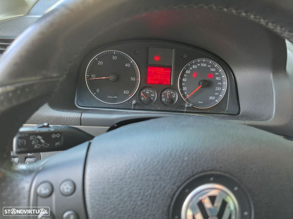 VW Touran - 11