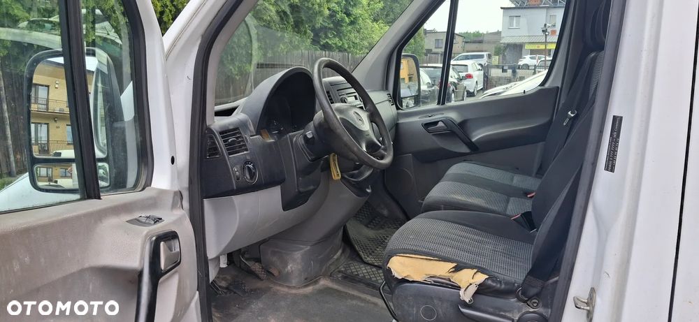 Mercedes-Benz SPRINTER - 10