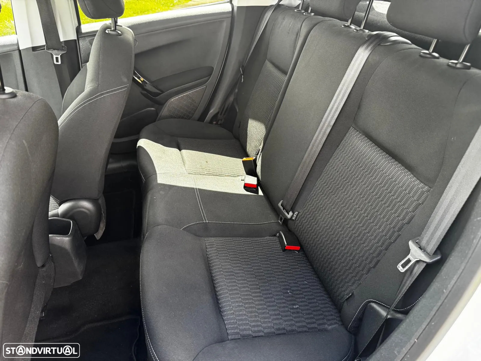 Peugeot 208 1.2 PureTech Style - 13