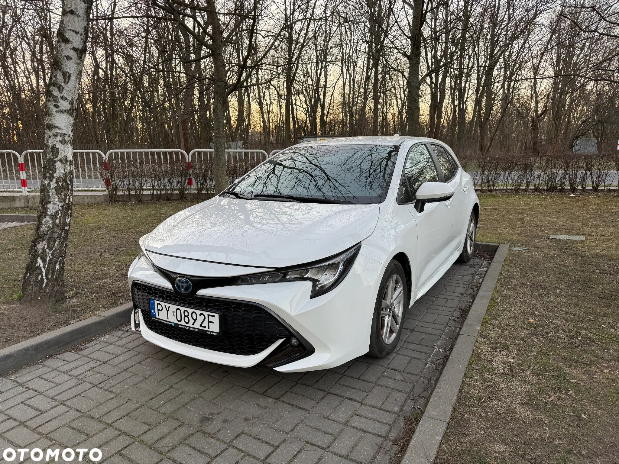 Toyota Corolla - 2