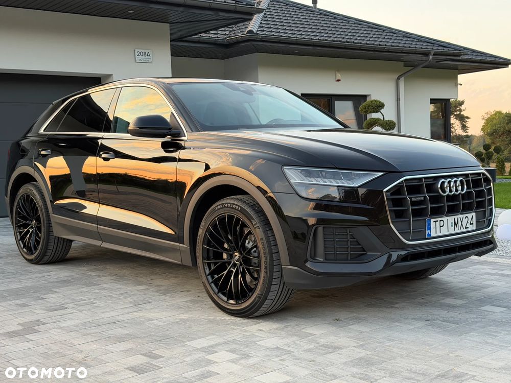 Audi Q8 - 1