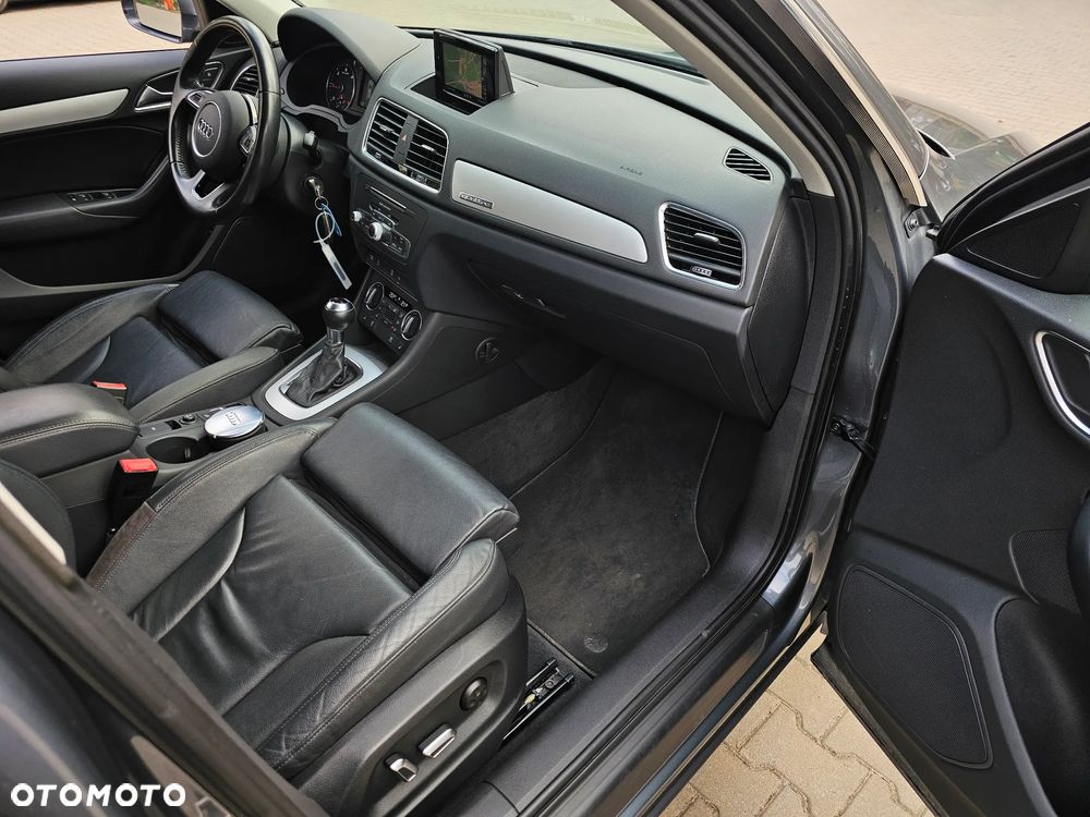 Audi Q3 2.0 TDI Quattro Design S tronic - 15