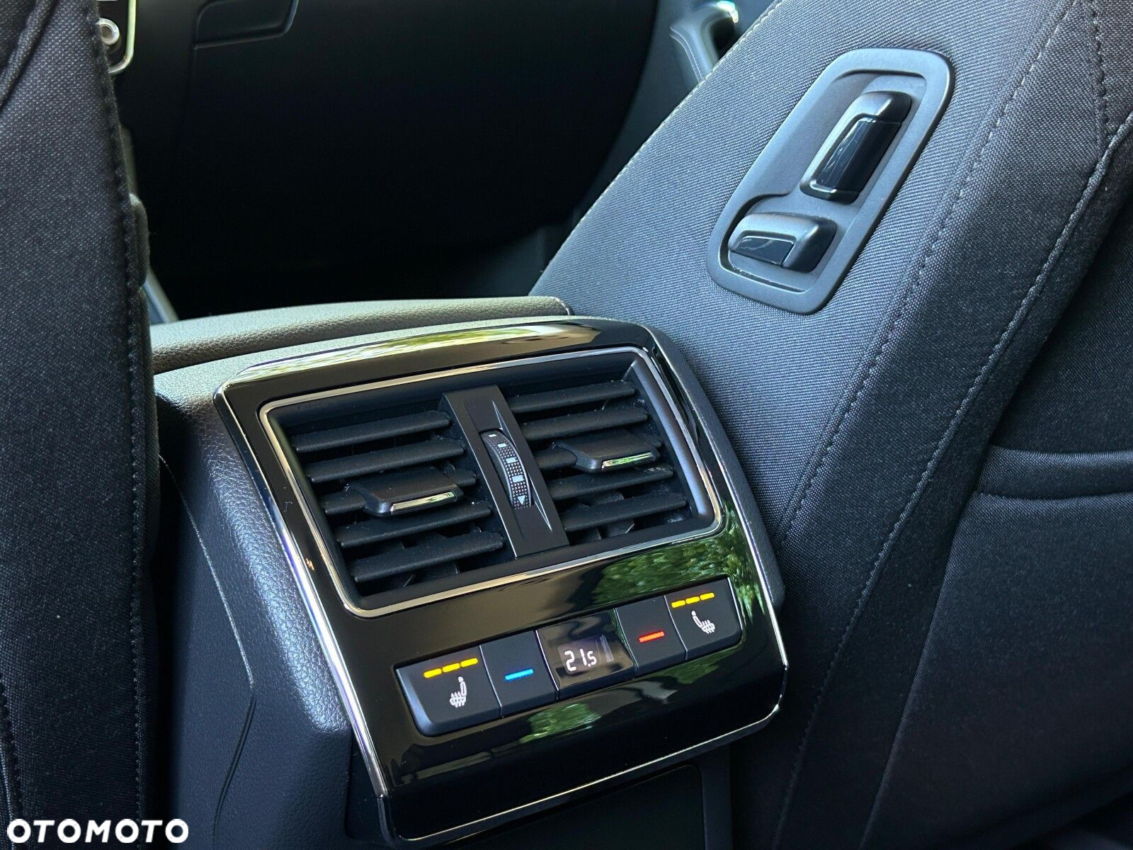 Skoda Superb 2.0 TSI Style DSG - 37