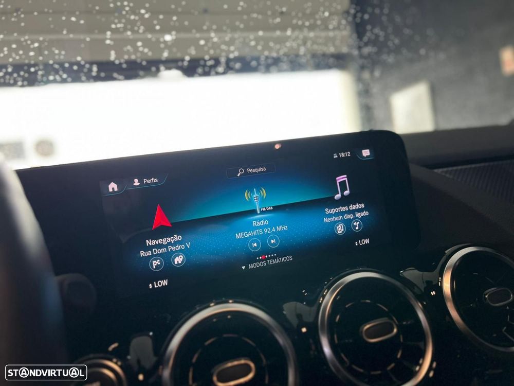 Mercedes-Benz GLA 180 d AMG Line - 10