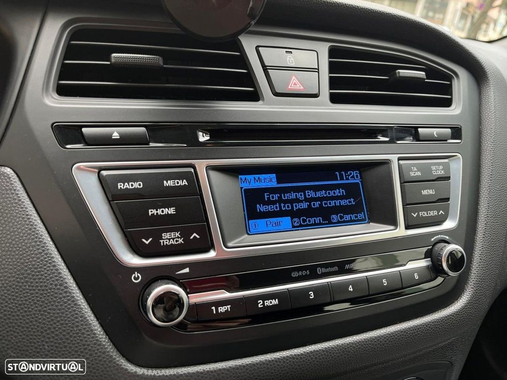 Hyundai i20 1.2 Comfort - 13