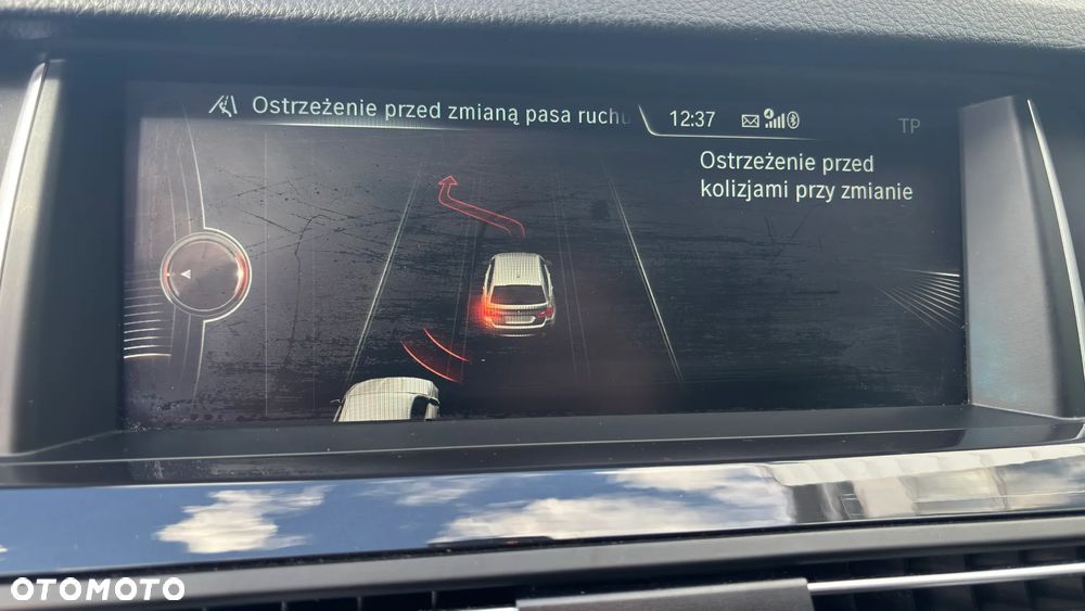 BMW Seria 5 530d xDrive Touring - 24