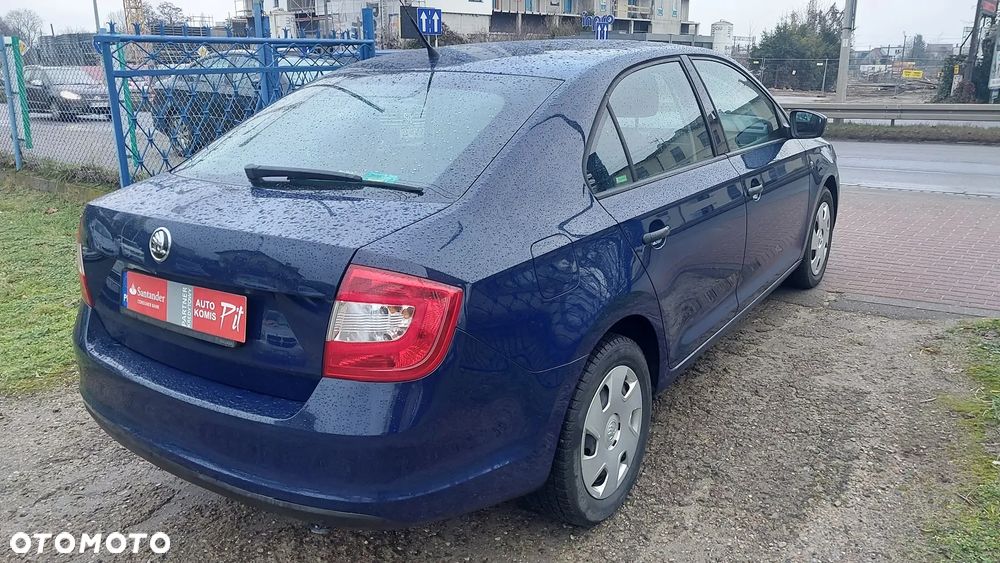 Skoda RAPID 1.2 MPI Active - 3