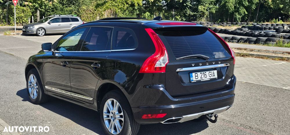 Volvo XC 60 D5AWD Summum - 4