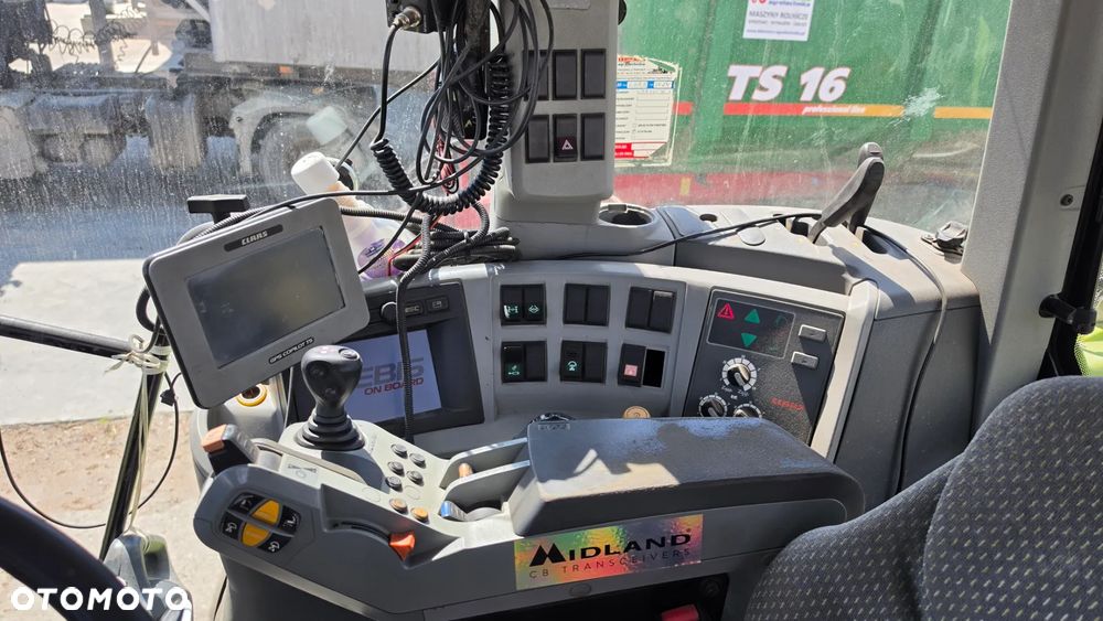 Claas Axion 840 - 7