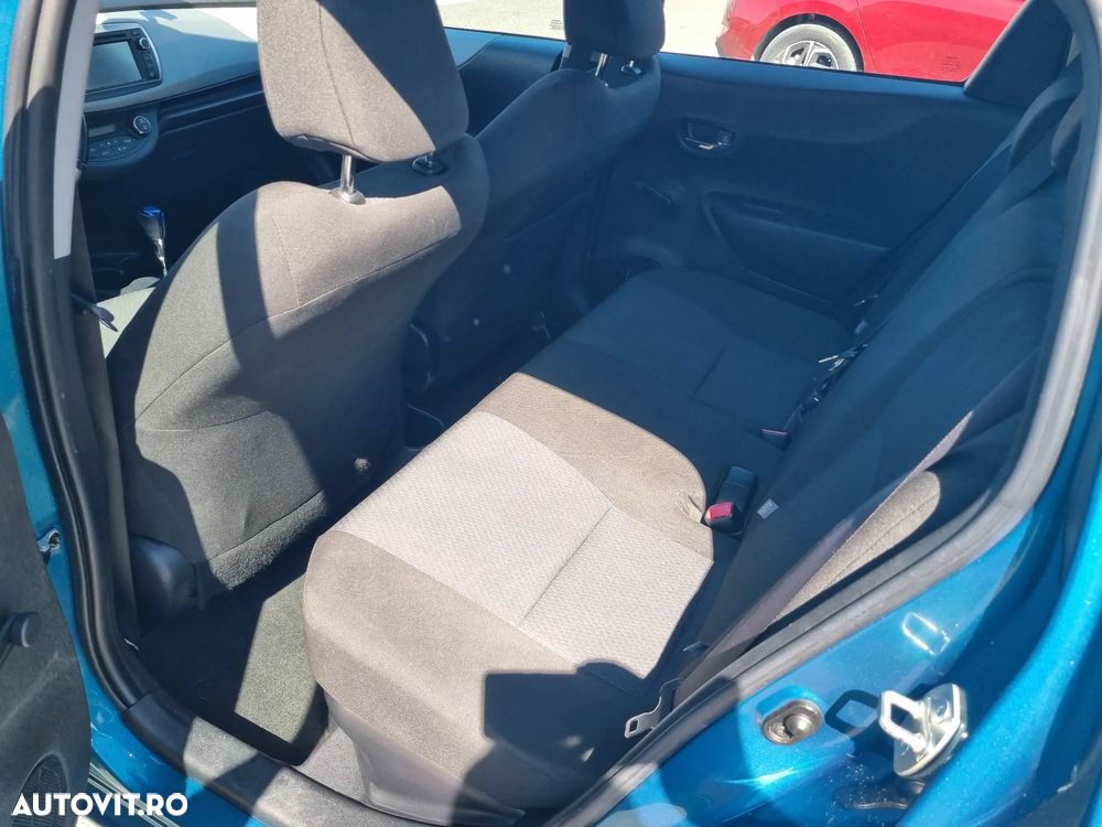 Toyota Yaris - 18