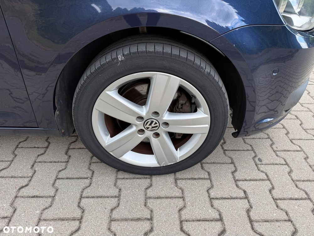 Volkswagen Touran 2.0 TDI DPF DSG Highline - 17