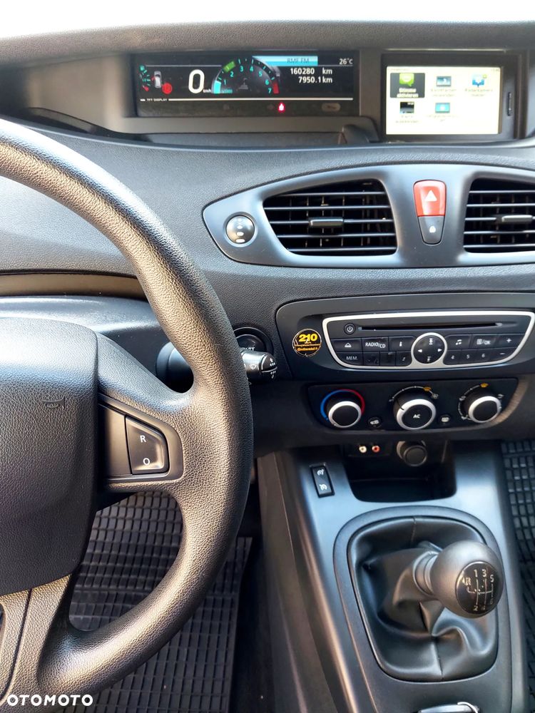 Renault Scenic 1.6 16V 110 LIMITED - 15