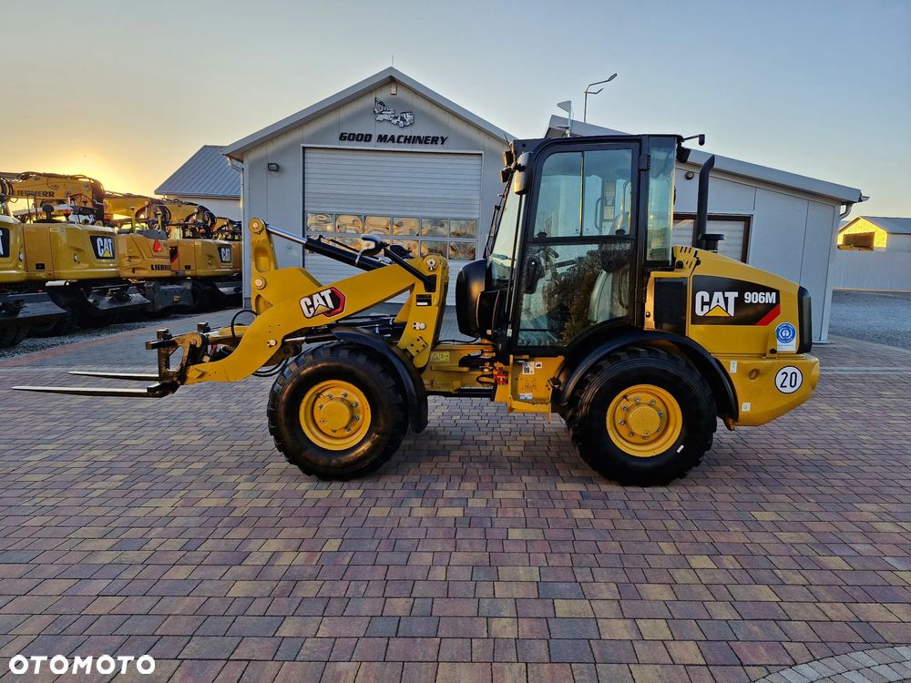 Caterpillar 906 M