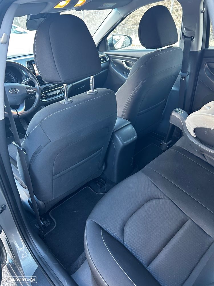 Hyundai i30 1.6 CRDI STyle - 9