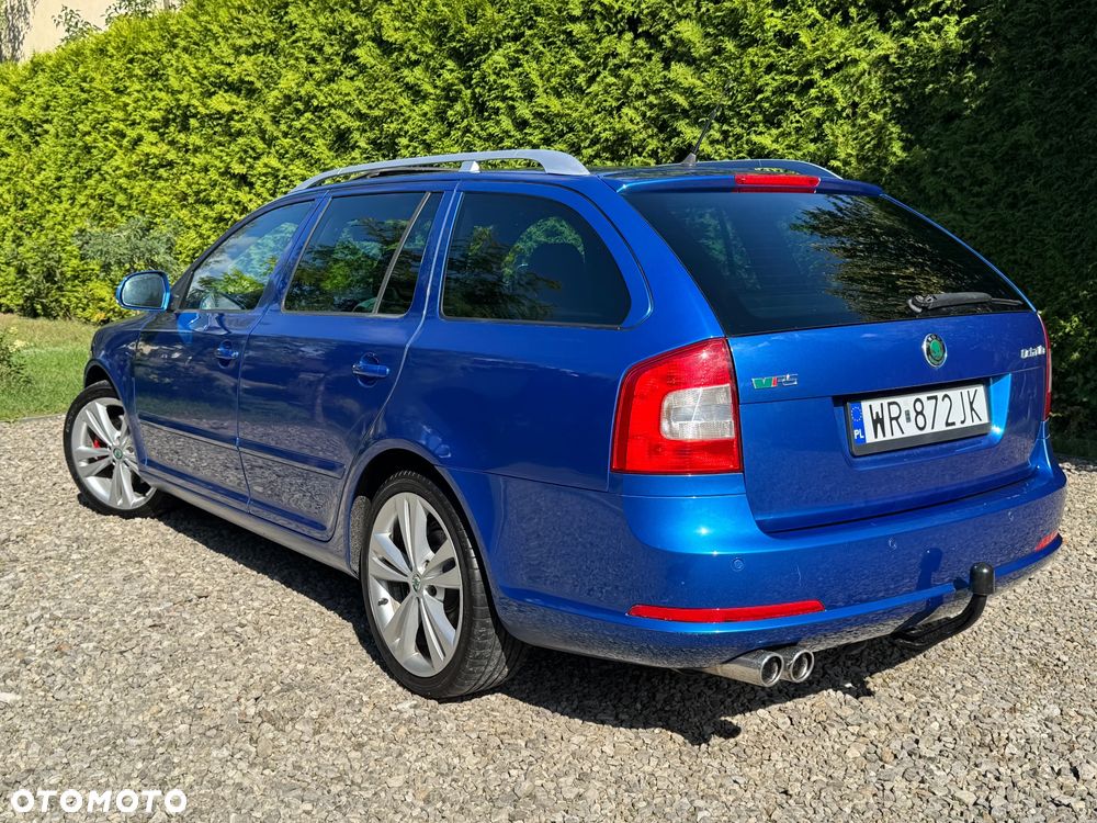 Skoda Octavia 2.0 TFSI RS - 10