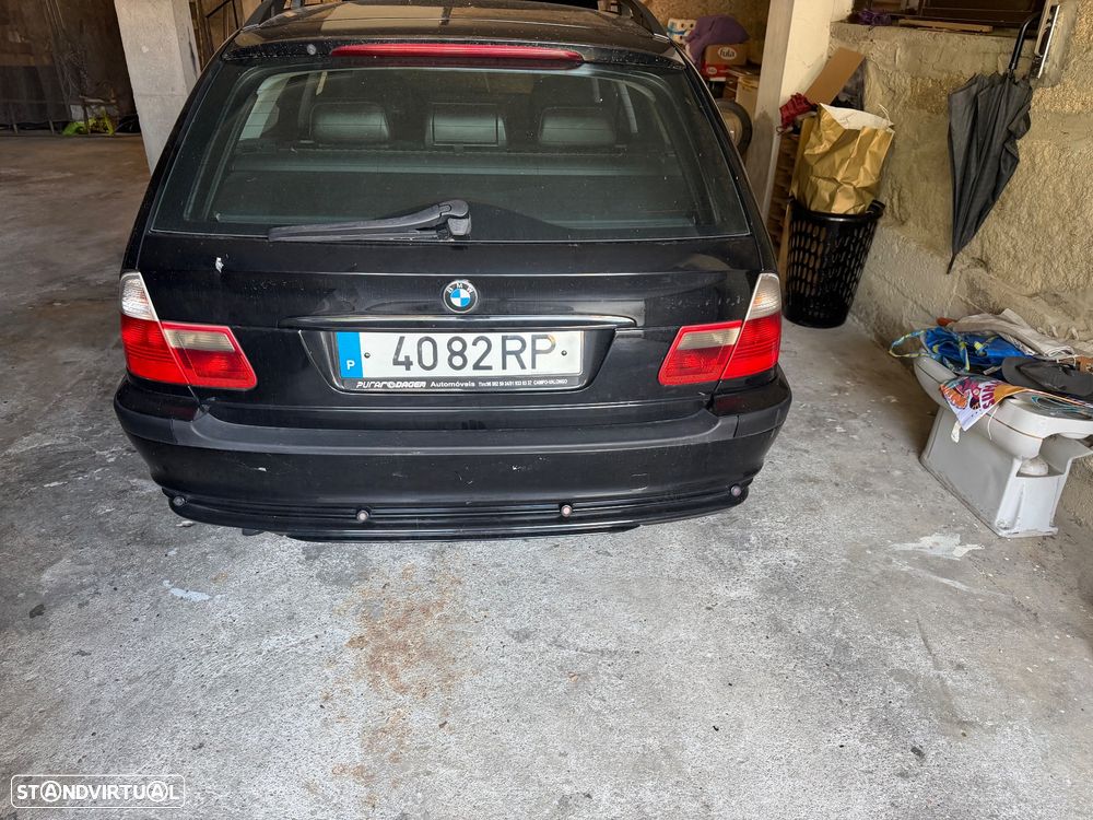 BMW 320 d Touring Séc.XXI - 9