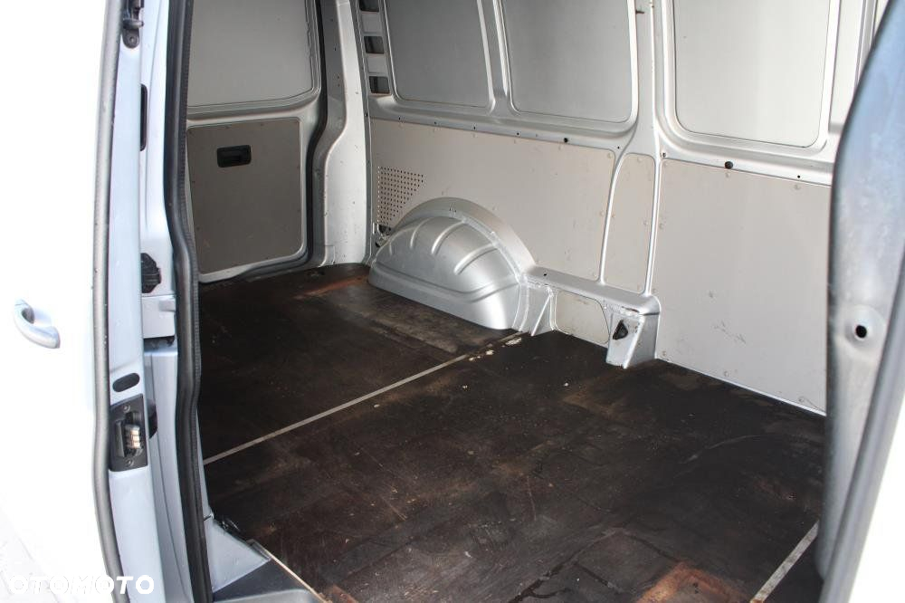 Volkswagen transporter - 15
