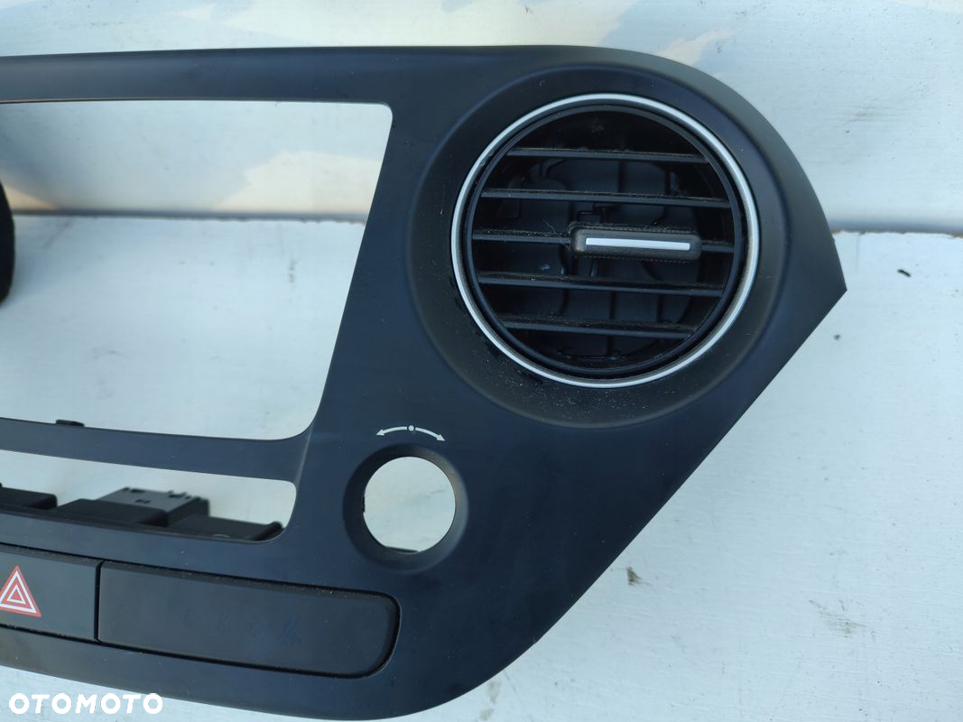 Ramka radia kratki nawiewu środkowe HYUNDAI I10 II 84740-B9000 EUROPA - 3