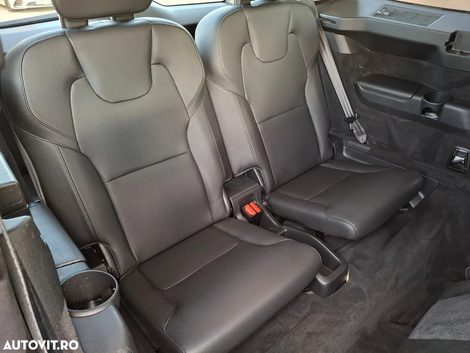 Volvo XC 90 B5 MHEV AWD 7 locuri Momentum - 16