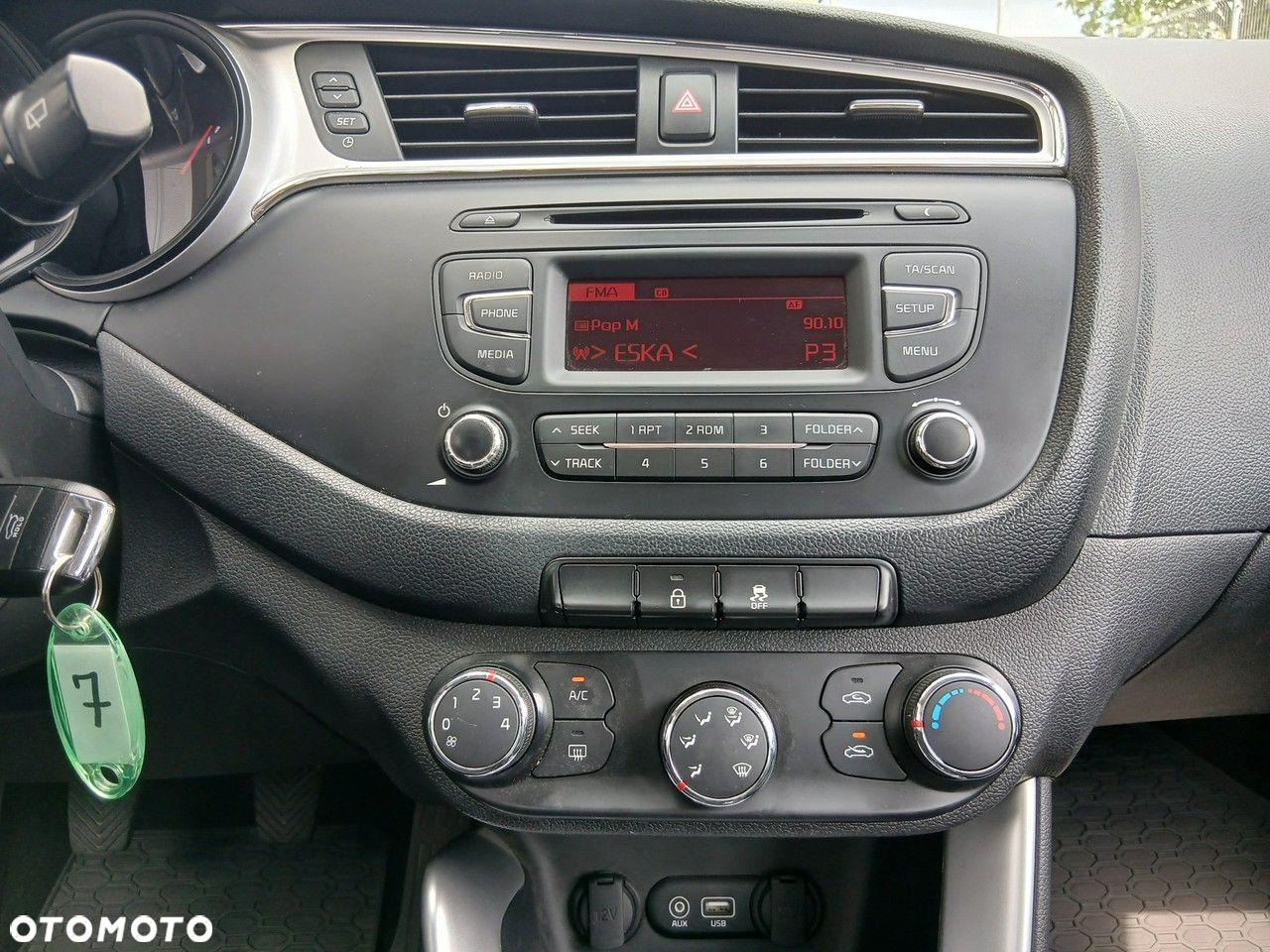 Kia Ceed - 21