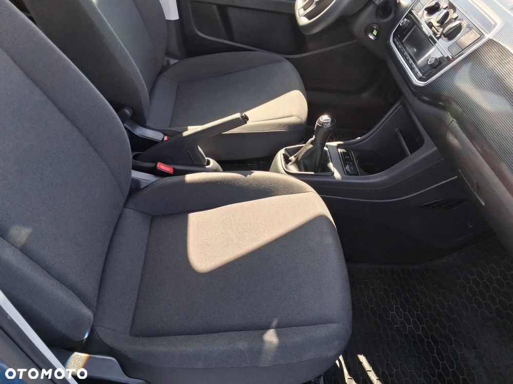 Volkswagen up! 1.0 high - 23