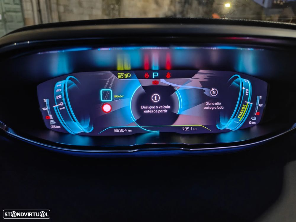 Peugeot 3008 1.6 Hybrid4 GT Line e-EAT8 - 27